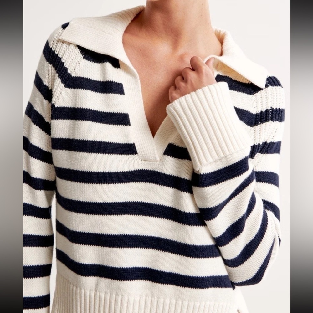 Abercrombie Notch Neck Pullover Sweater Striped Collared Preppy Heavy small
